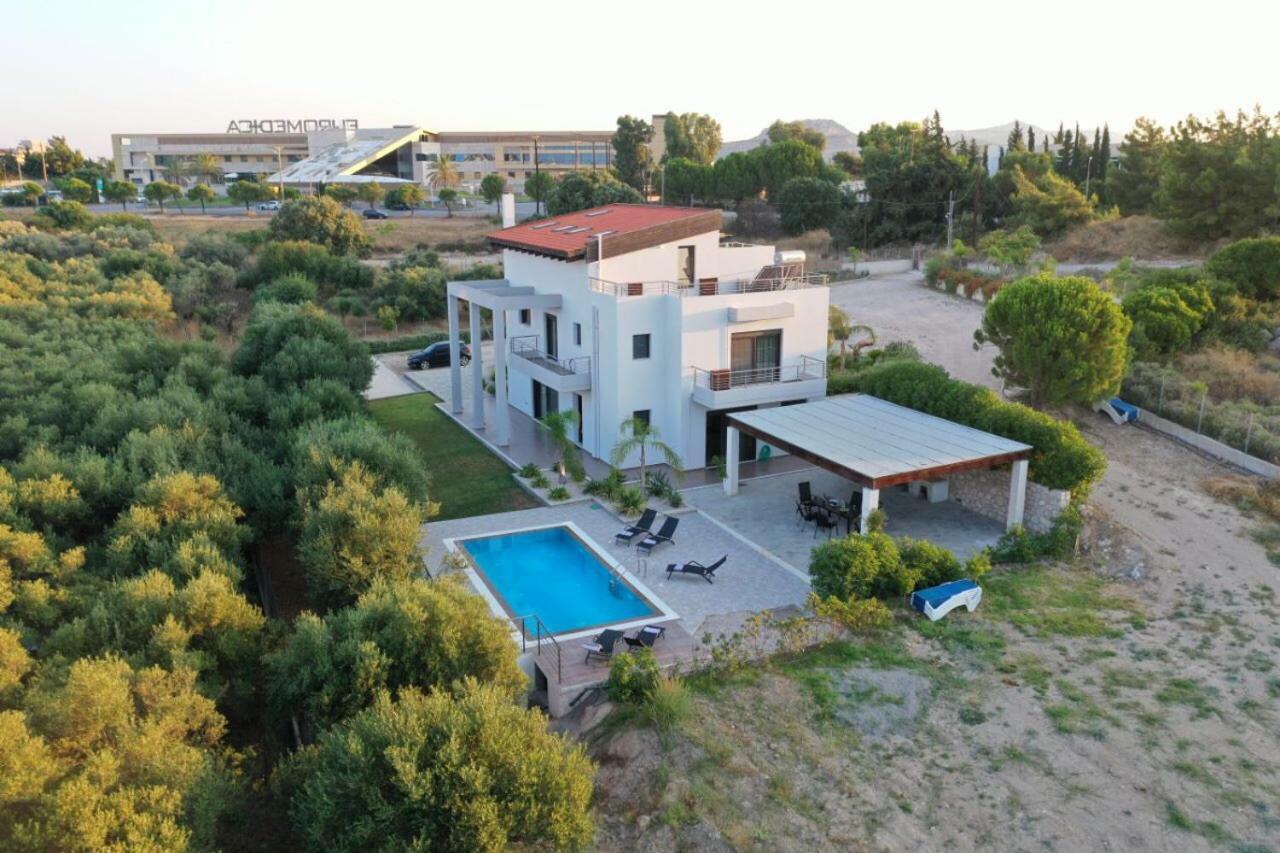 La Luna Villa Tsairi Экстерьер фото